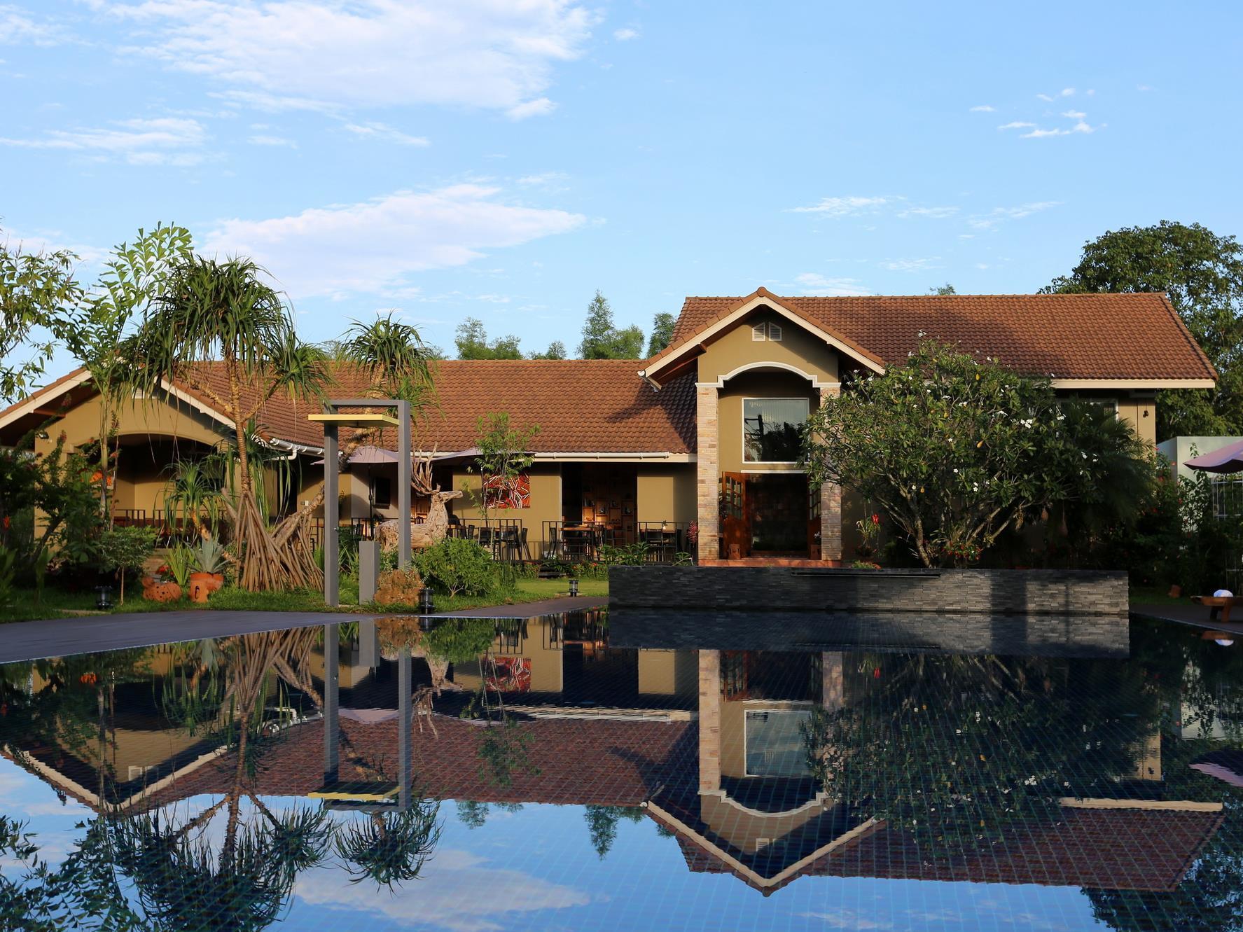 Corner Spa Resort Chiang Mai Exteriör bild